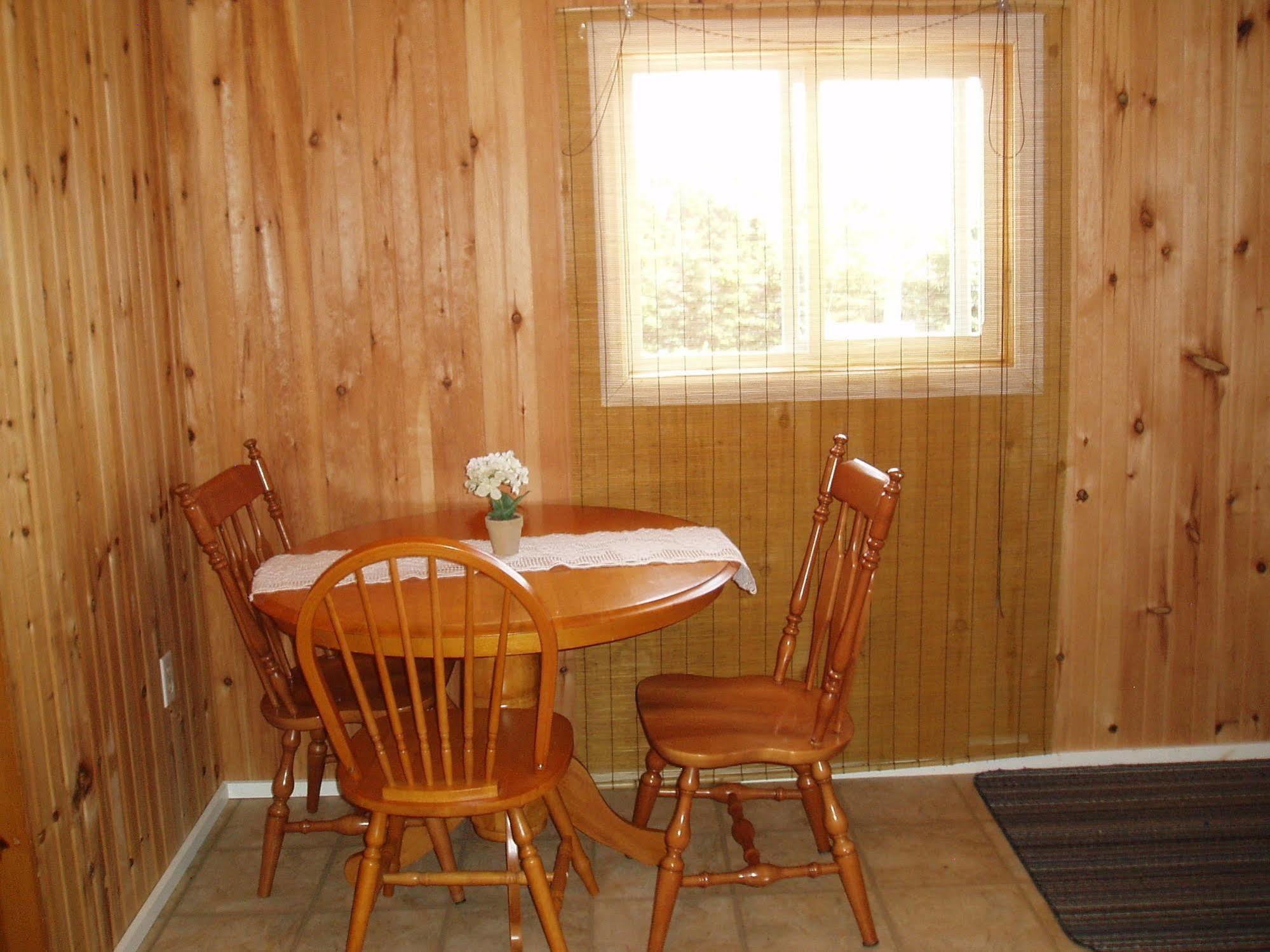 Bubbling Brook Cottages Кавендиш Екстериор снимка