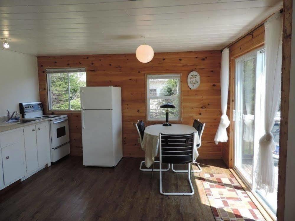 Bubbling Brook Cottages Кавендиш Екстериор снимка